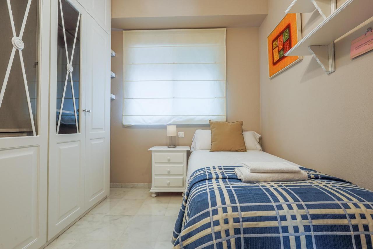 Descanso-elegancia en Sevilla Parking Gratuito Exterior foto